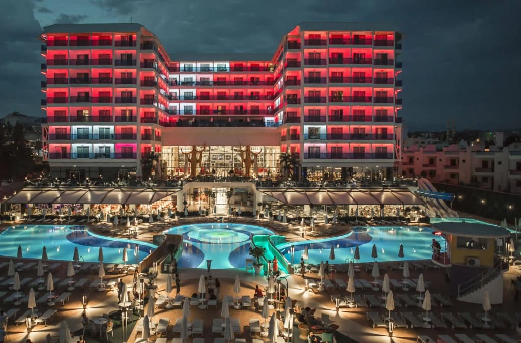 Azura Deluxe Resort & Spa - photo 20