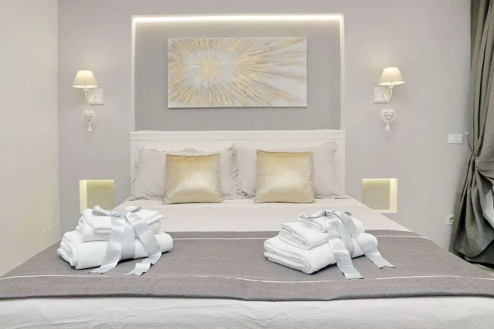 Roman Holiday Suites - photo 26