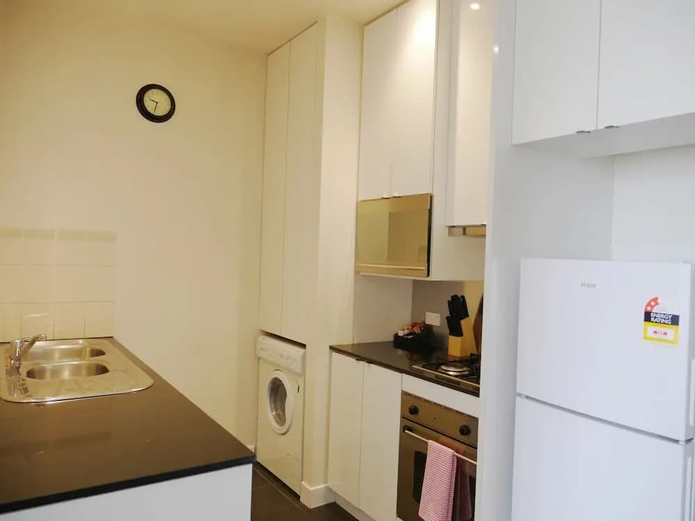 Corporate Stayz at Collins - photo 17