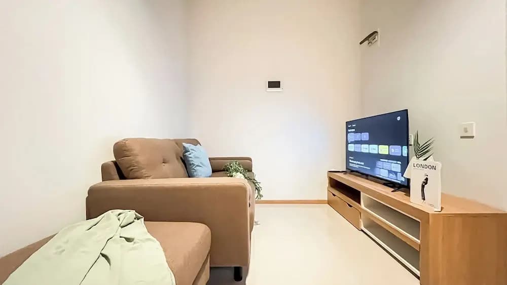 Modern 1Br At Samara Suites Apartment - photo 9