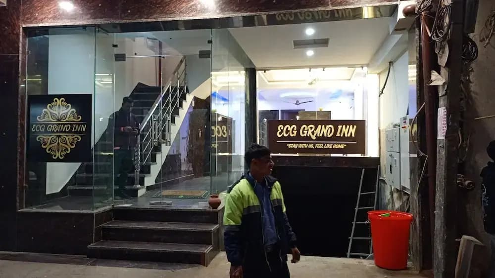 Hotel ECG Grand Inn - photo 17