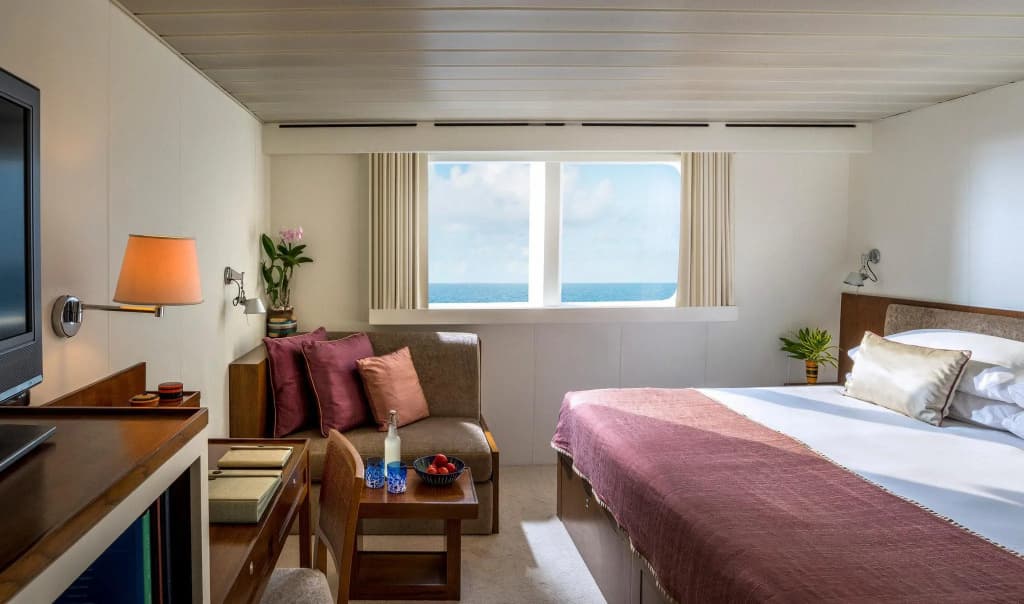 Four Seasons Resort Maldives at Kuda Huraa - photo 6