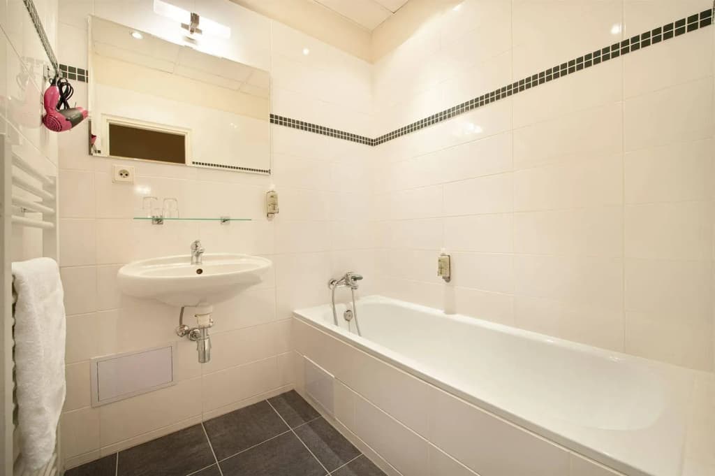 Three Crowns Hotel Prague - photo 10