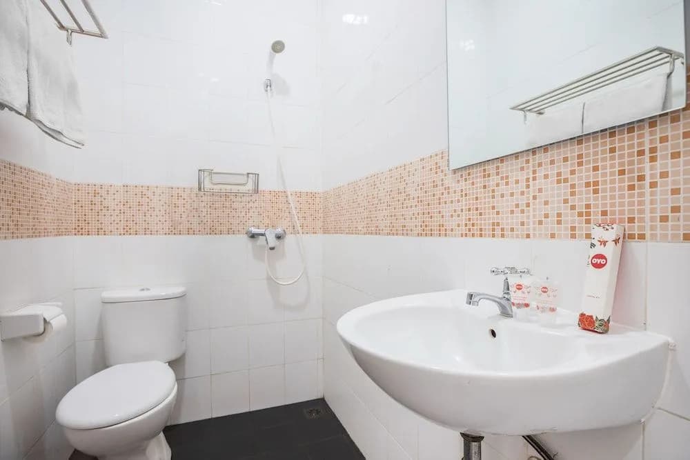 OYO 386 Hey Hotel - photo 7