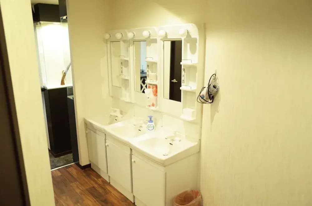 bnb+ Shinjuku Castle - Hostel - photo 7
