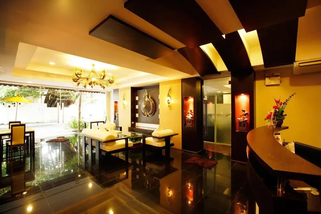 Mirth Sathorn Hotel - photo 17