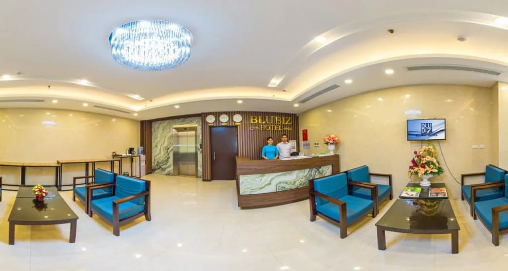 Brilliant Me Tri Hotel - main photo