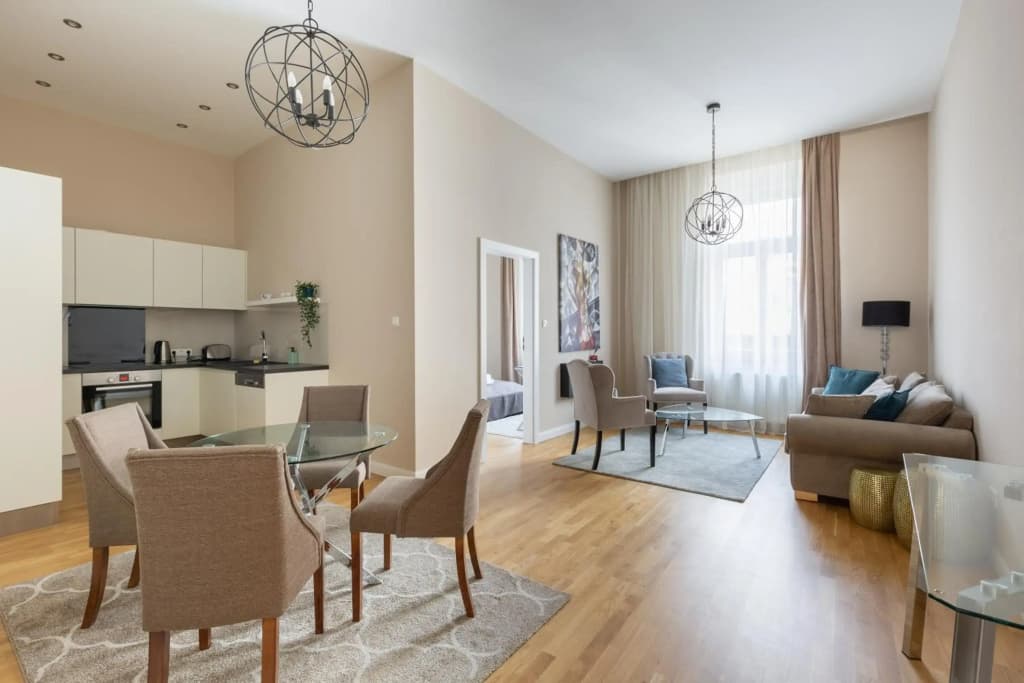 Lovely 2-bedroom apartment at the Vaci Street - photo 13