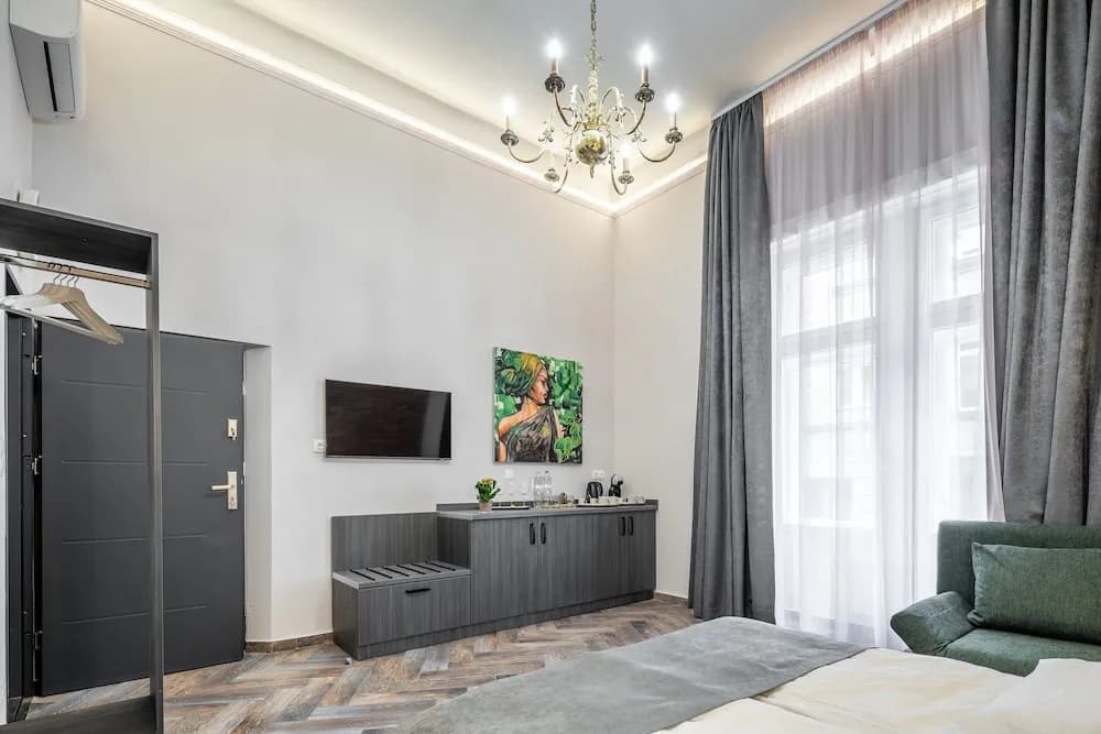 Budapest Marvelous Apartment - photo 3