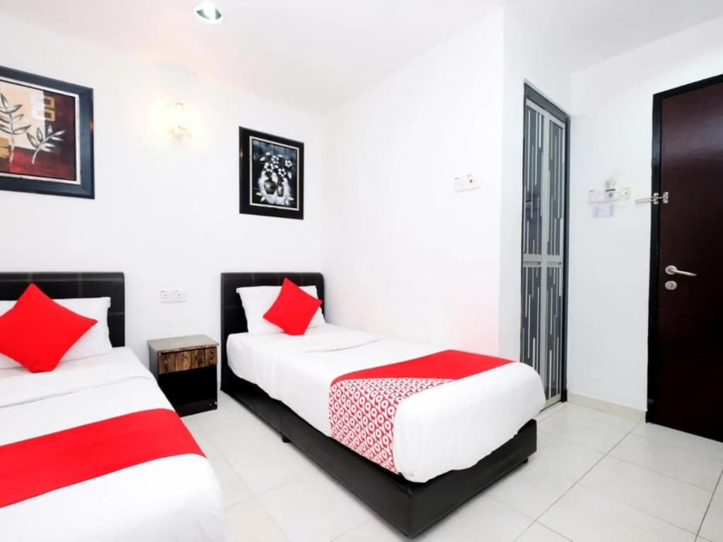 Hotel Gemilang by Oyo Rooms - photo 3
