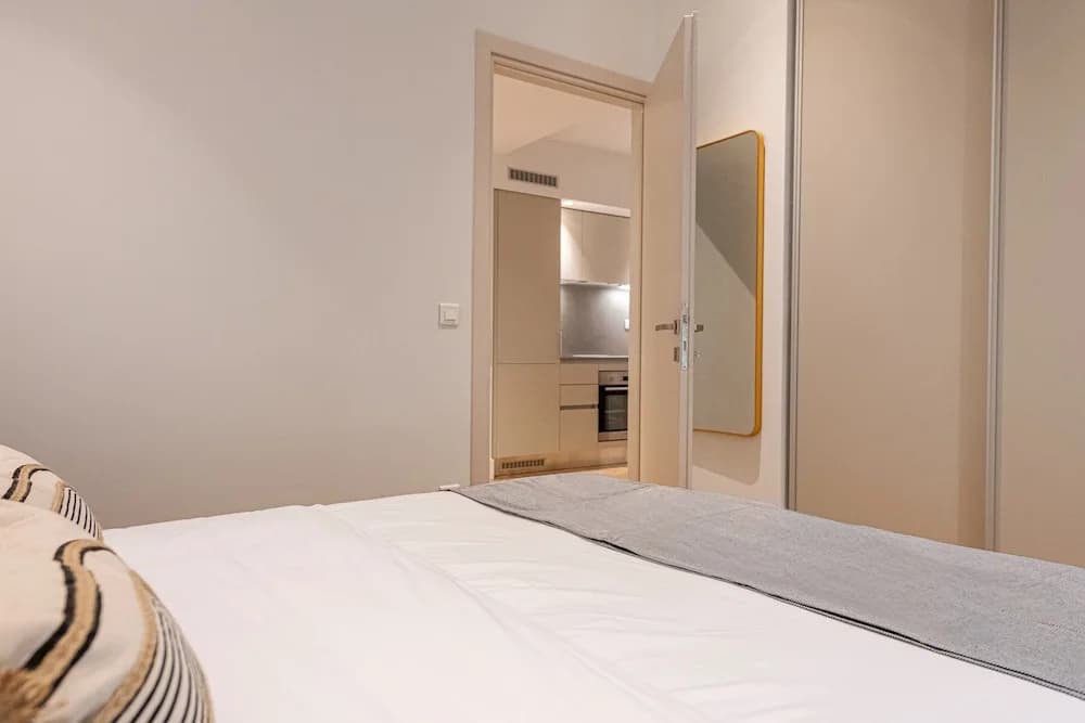 Phaedrus Living Executive Flat Kolonaki - photo 3