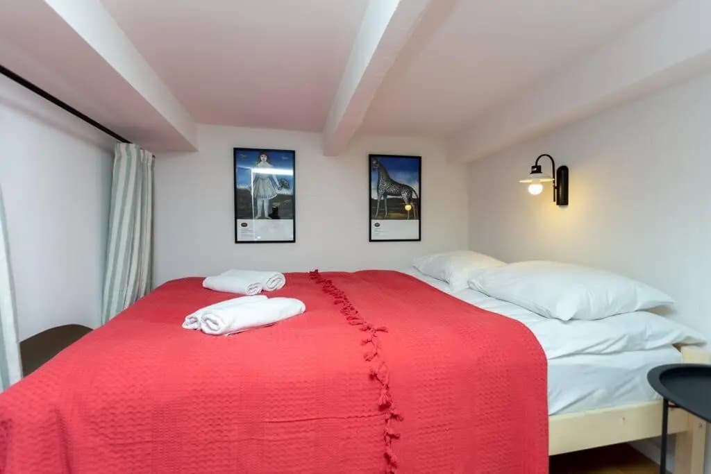 Charming 2BR Apt in Old Tbilisi - photo 5