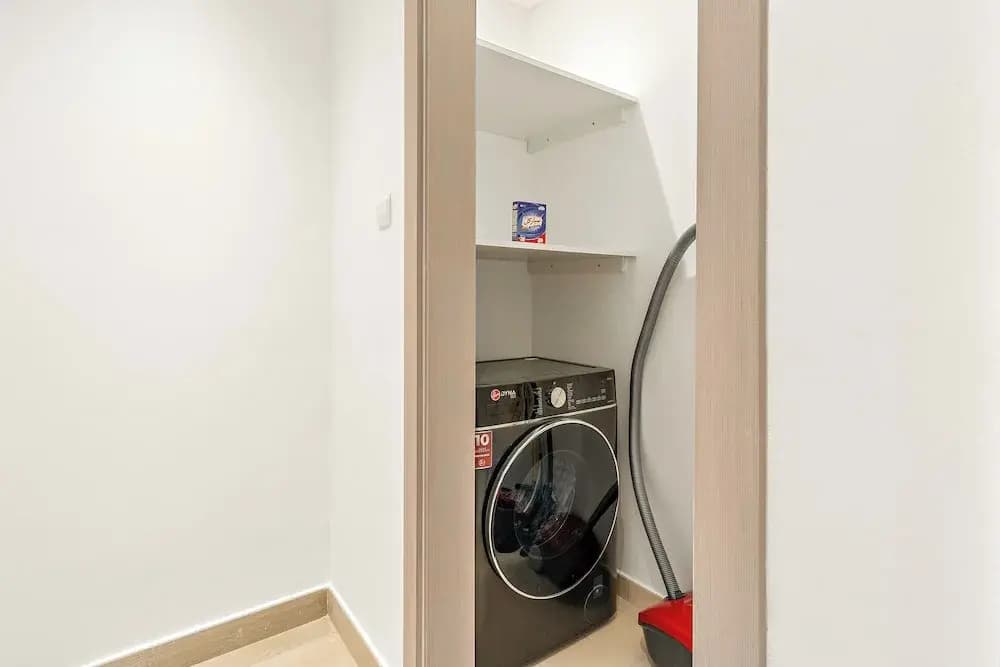 Desert Key - Perfectly Located Yas Island Premier Apts - photo 10
