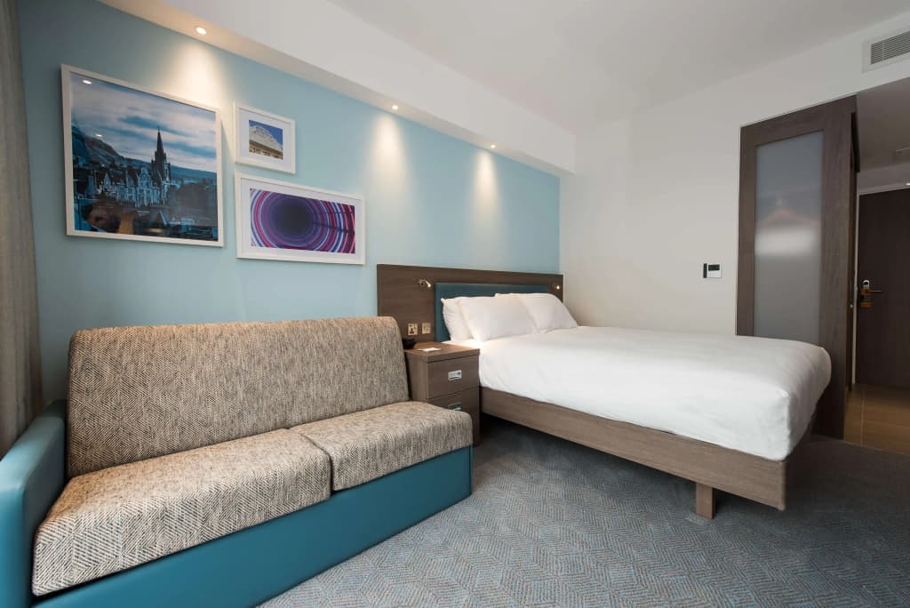 Hampton by Hilton Edinburgh West End - photo 3