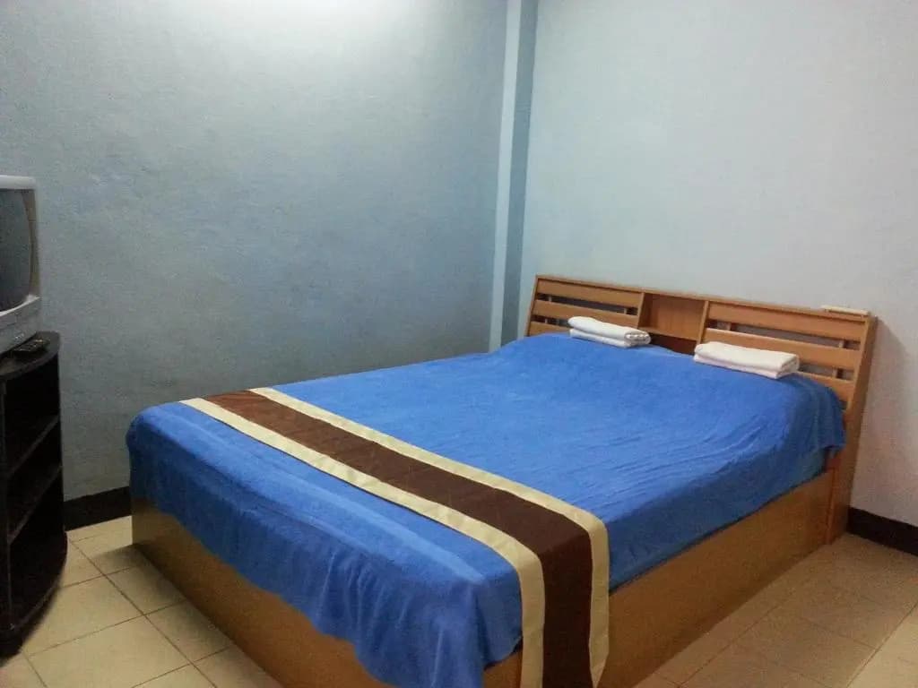 Roong-Arun Apartment - photo 7