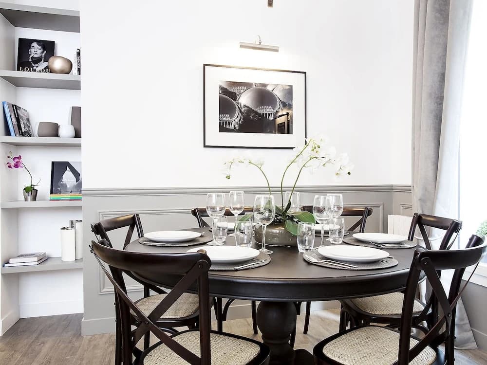 Luxury 2BR Gr-Boulevards I by Livinparis - photo 11