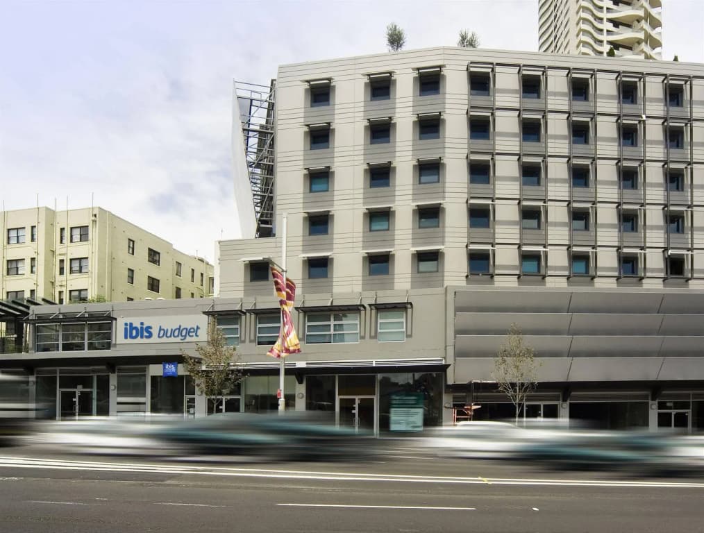 ibis budget Sydney East - photo 1
