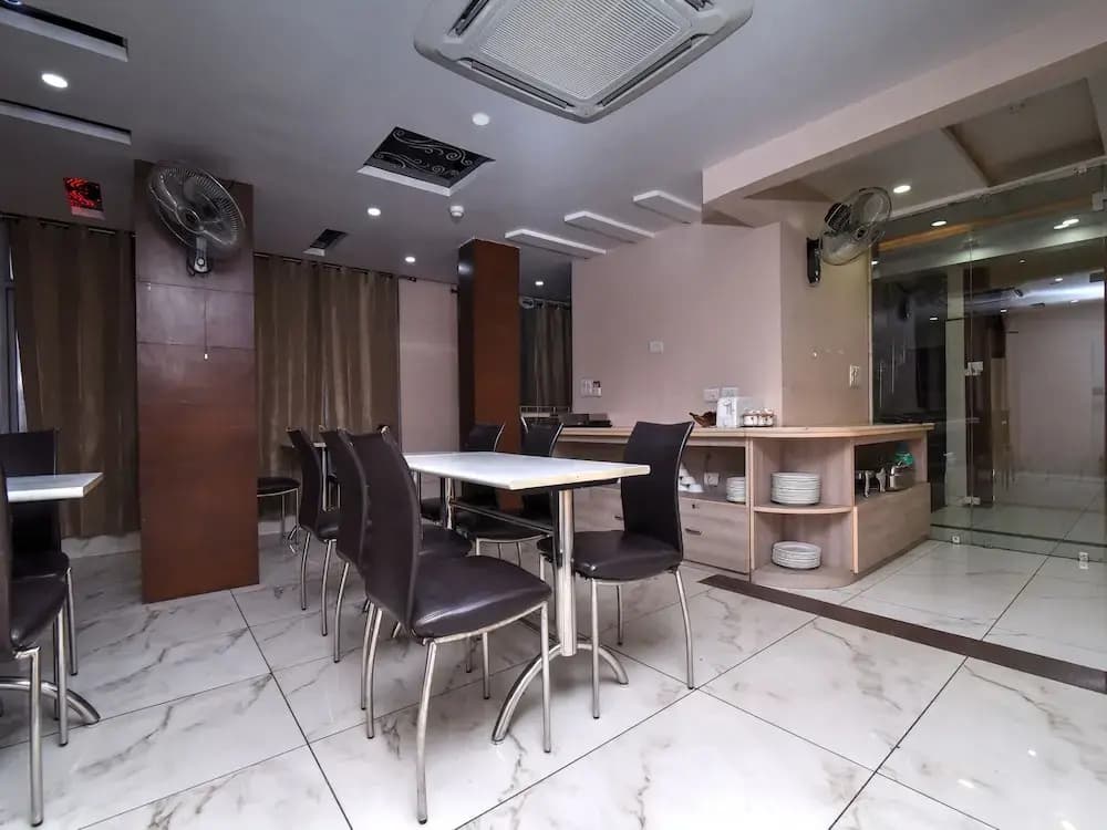 OYO 23188 Glory Villa - photo 11