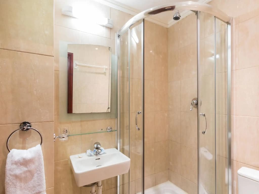 Notting Hill Gate Hotel - photo 8