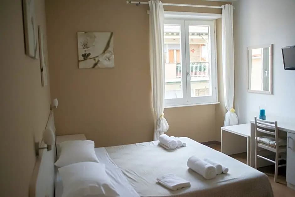 Anna Guest House - photo 9