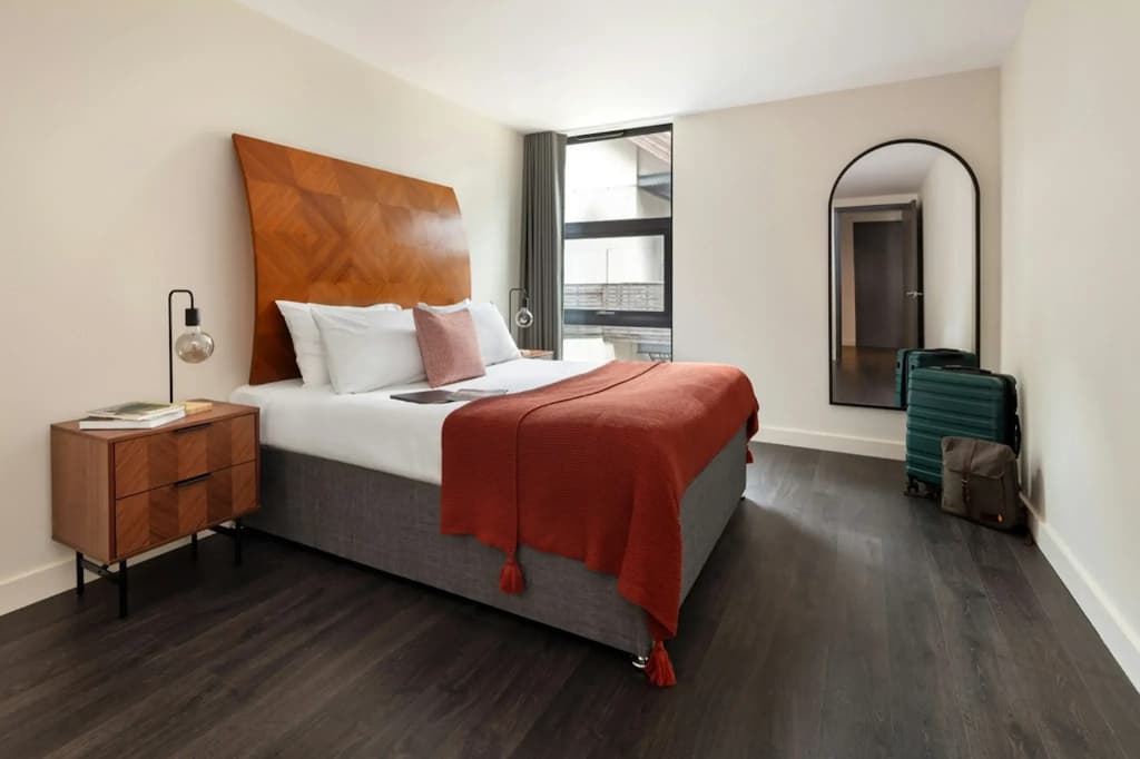 Marlin Apartments Canary Wharf - photo 5