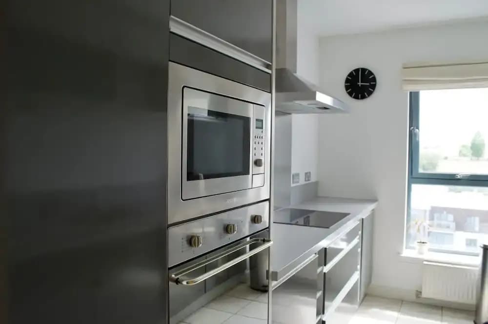 3 Bedroom Flat With 2 Balconies - photo 14
