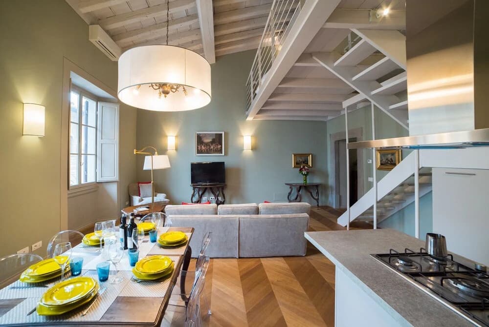 Charming Two Bedroom Apartment in Piazza Strozzi - photo 9
