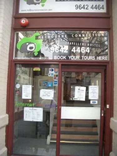 Melbourne Connection Travellers Hostel - photo 15