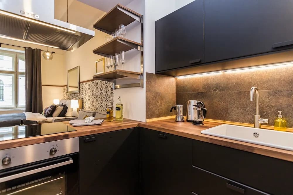 Prague Centre Apartment - photo 12