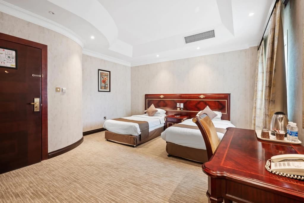 Chairmen Hotel - photo 3