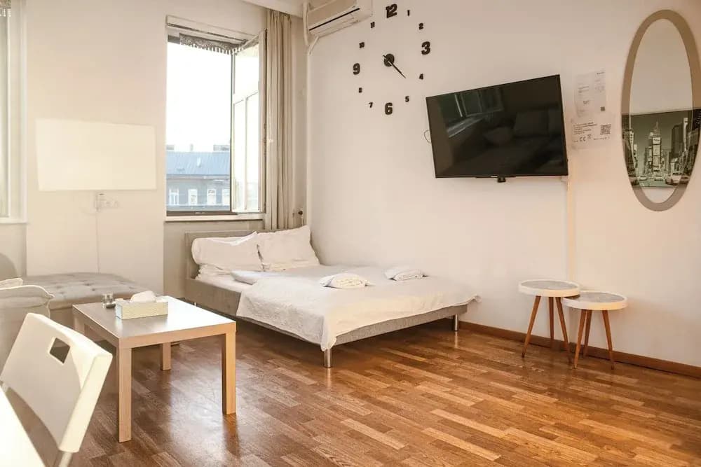 Shared 2BR Residence by Millennium Tower - photo 11