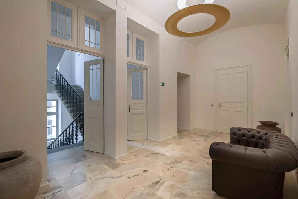 H7 Palace - photo 30