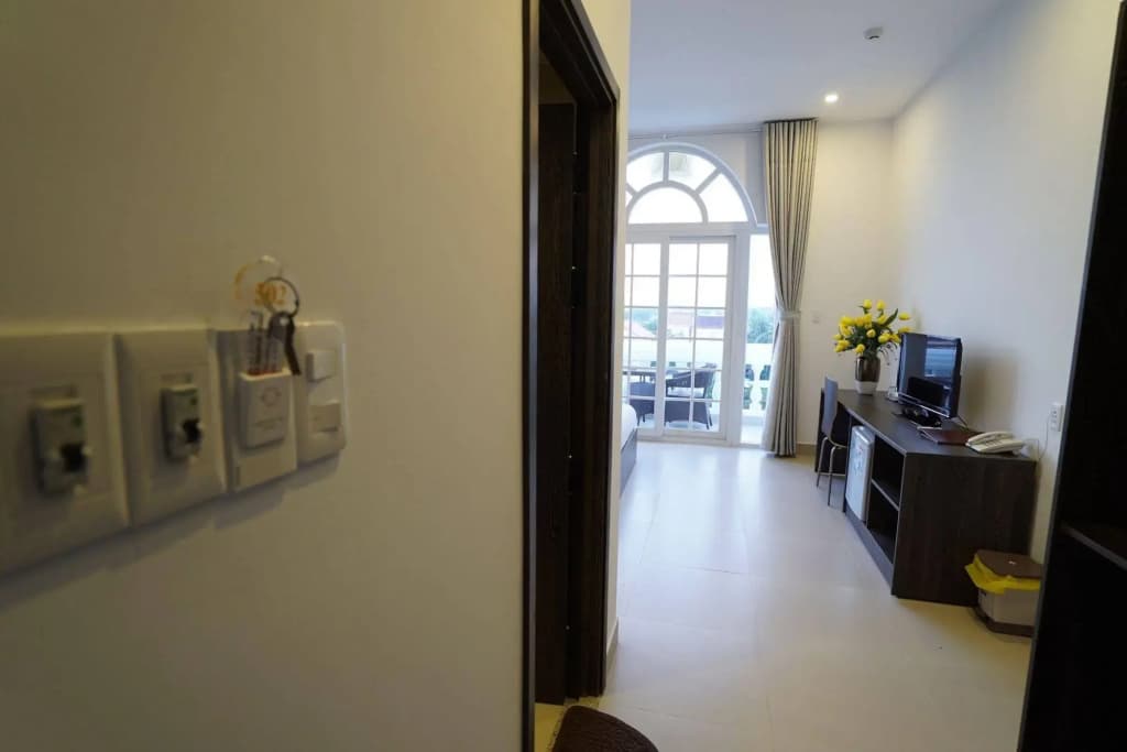Golden Sunset Hotel - photo 3