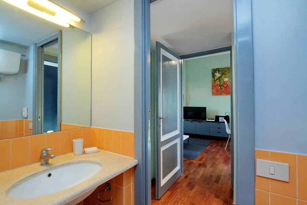 Rome Accommodation - Piazza di Spagna I - photo 9