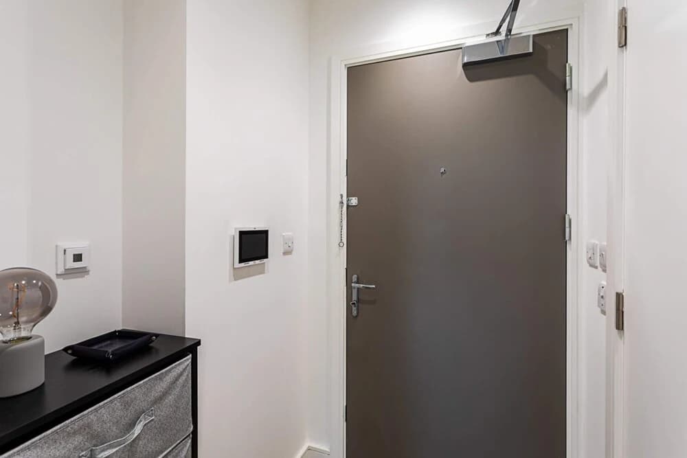 Gorgeous Studio Flat - photo 9