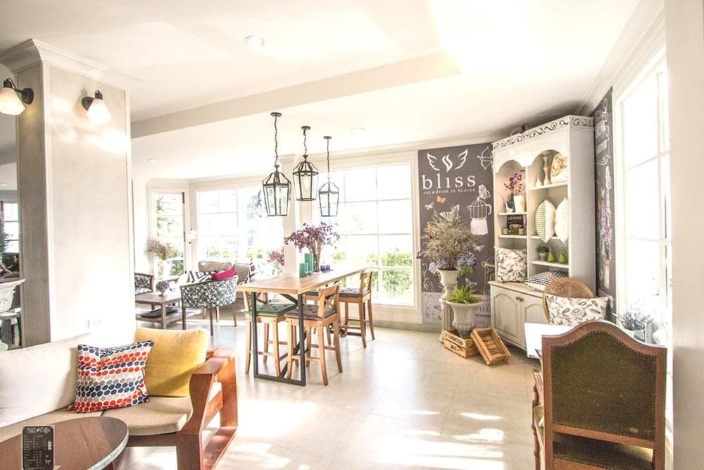 Bliss Guesthouse - photo 15