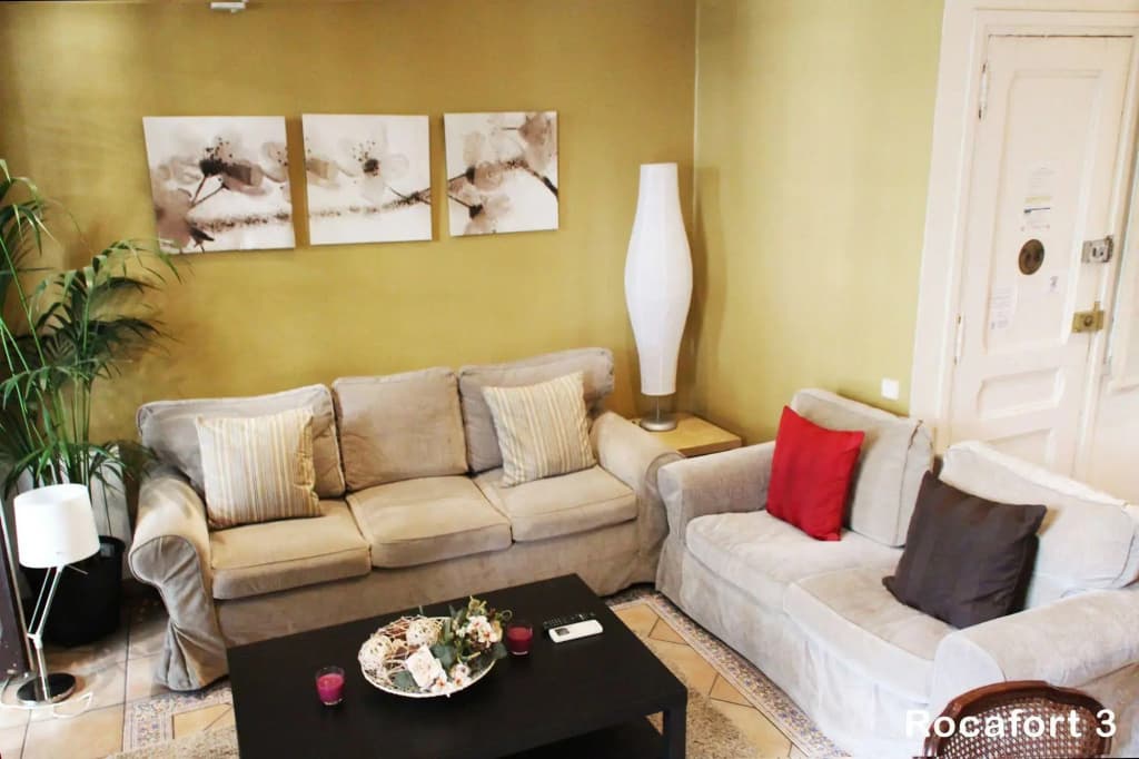 Espai Barcelona Rocafort Apartments - photo 2
