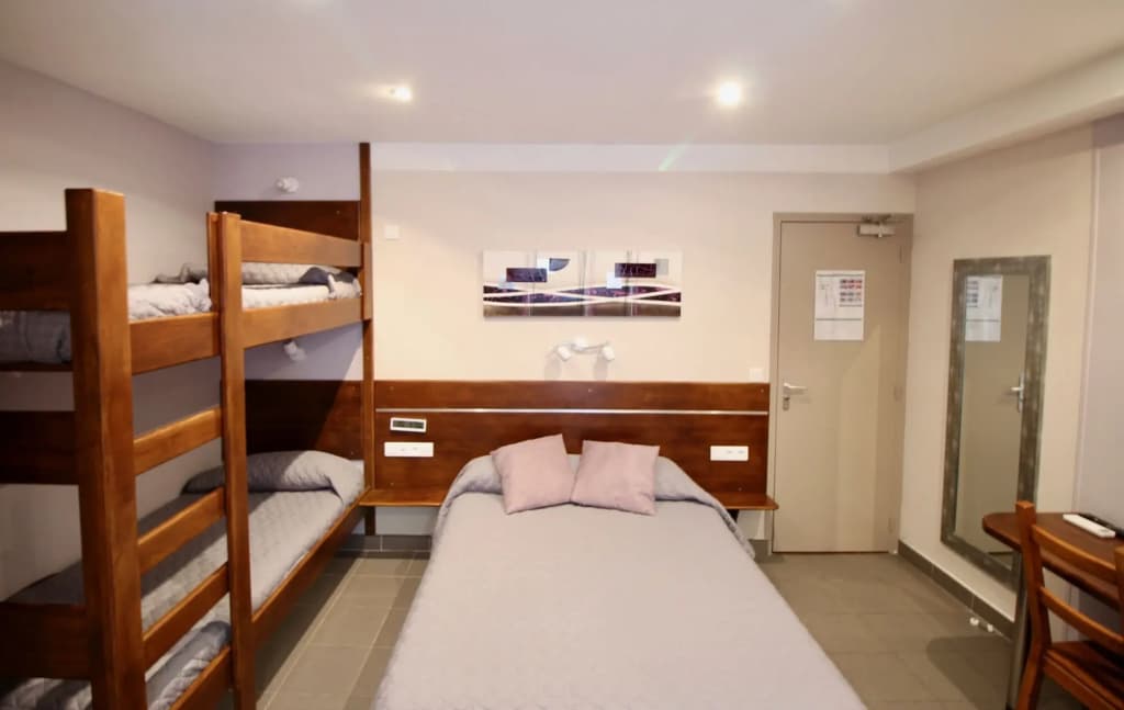 Hôtel des Pyrénées - photo 23