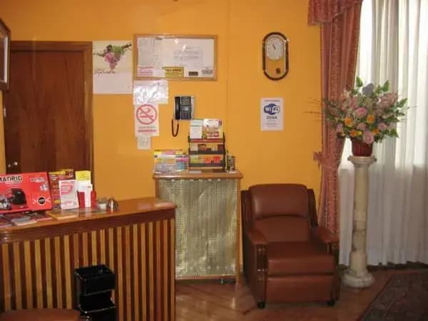 Hostal La Selecta - photo 18