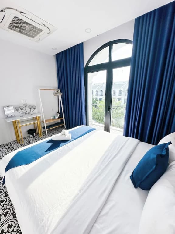 Lala Boutique Phu Quoc - photo 17