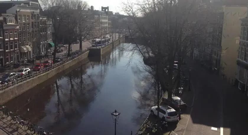 The Amsterdam Canal Hotel - photo 6