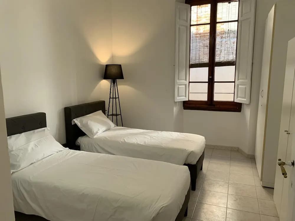 Porta Rossa Apartment - photo 5