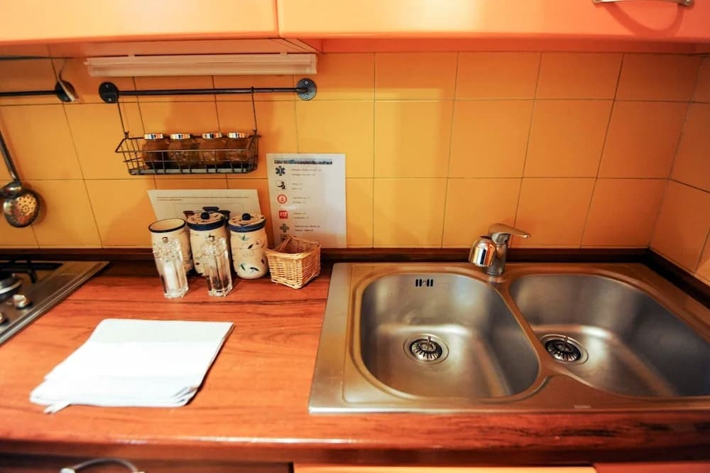 Park Apartment - photo 10