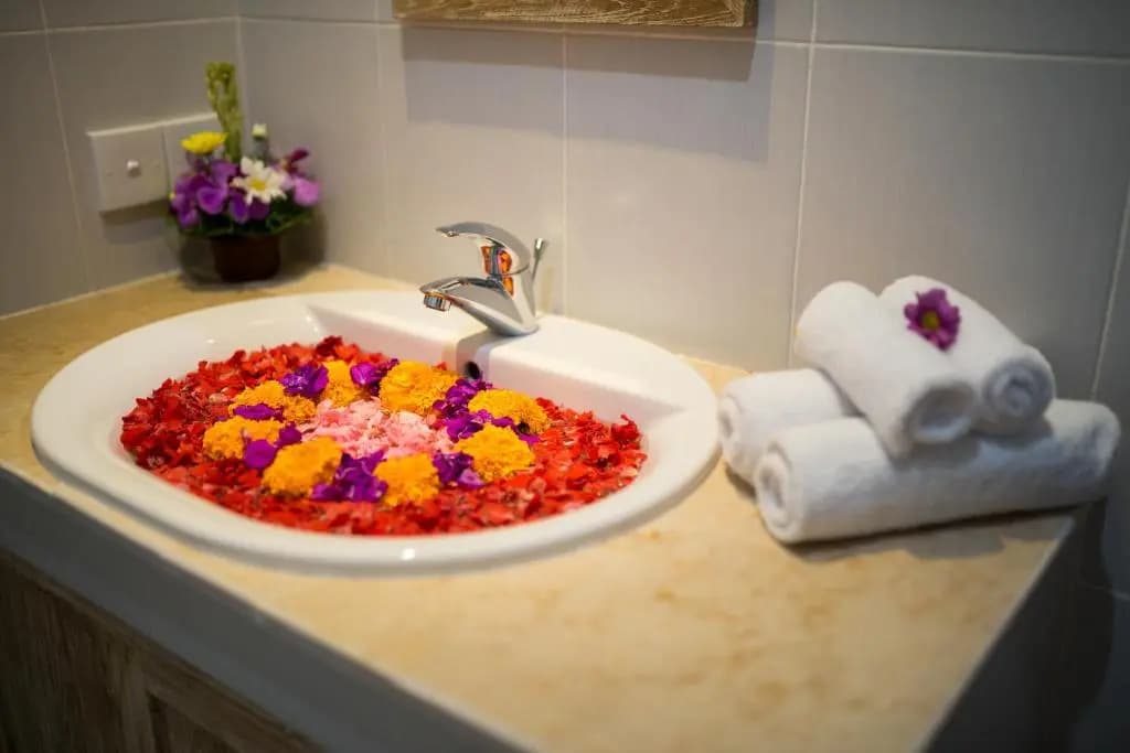 Pecatu Ubud Guest House - photo 9