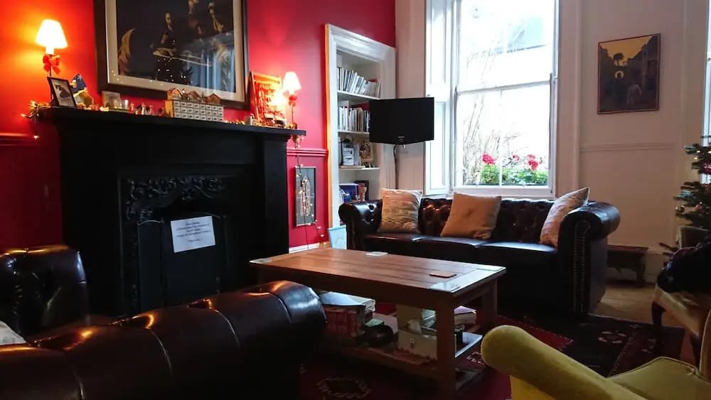 Emmaus Guest House Edinburgh - photo 2