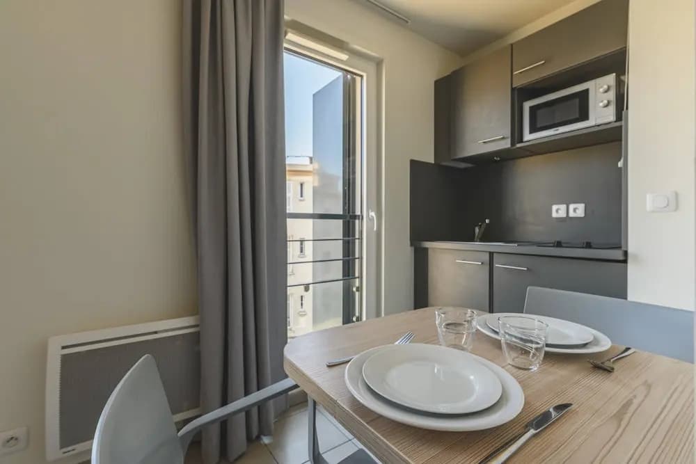 Beautiful Apartment of 30m² - Nice - photo 2