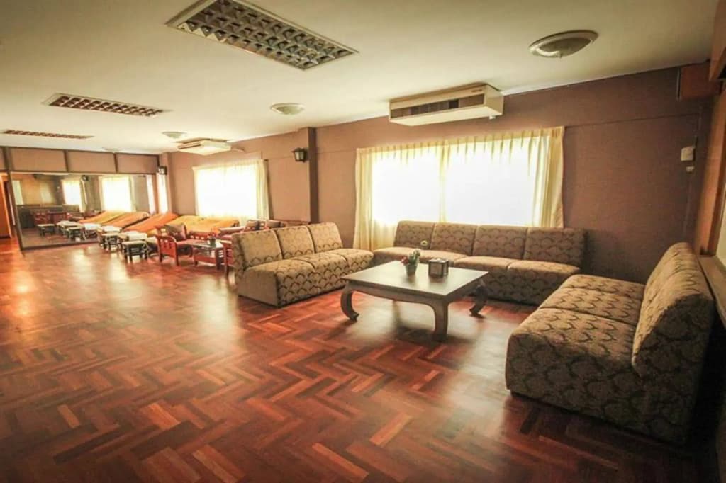 Waratee Spa Resort Villa - photo 2
