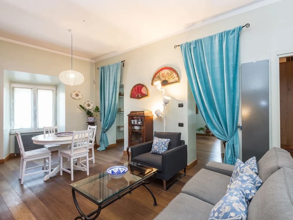RSH Vatican Large Bright Apartment - photo 10