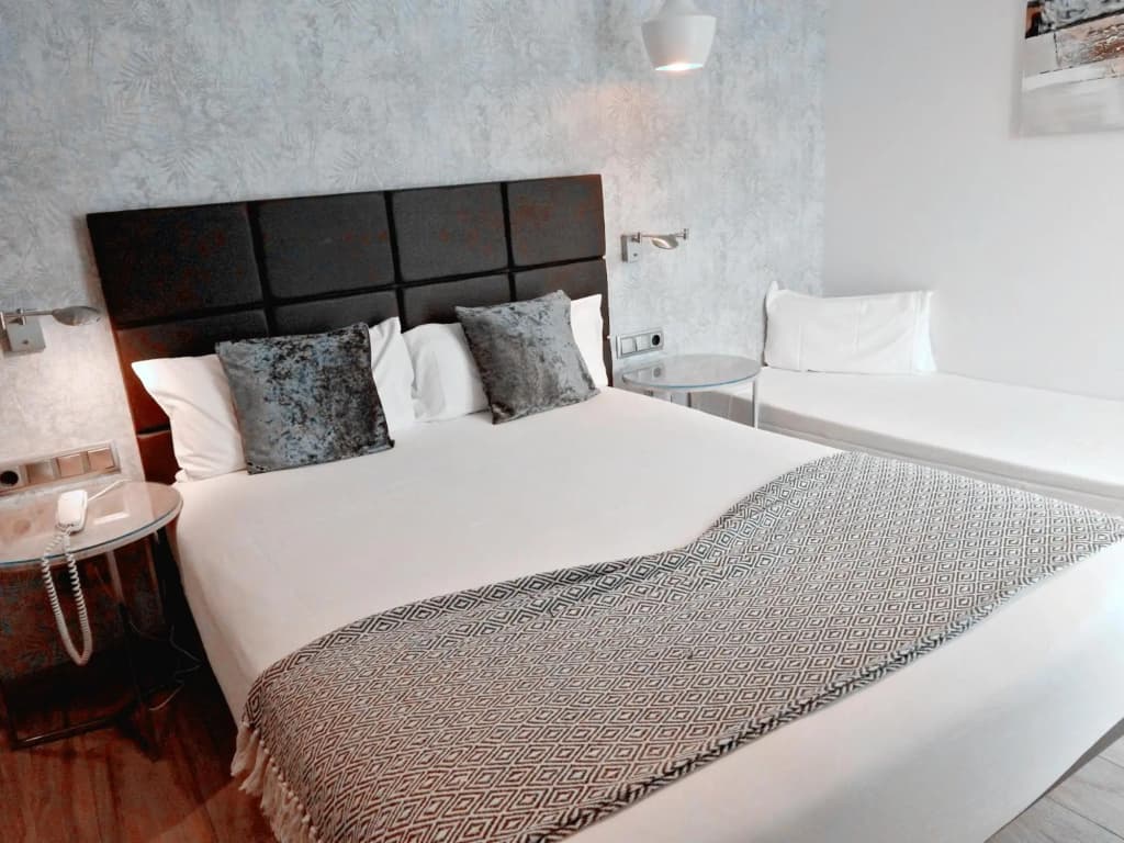 Hotel Lloret Ramblas - photo 35
