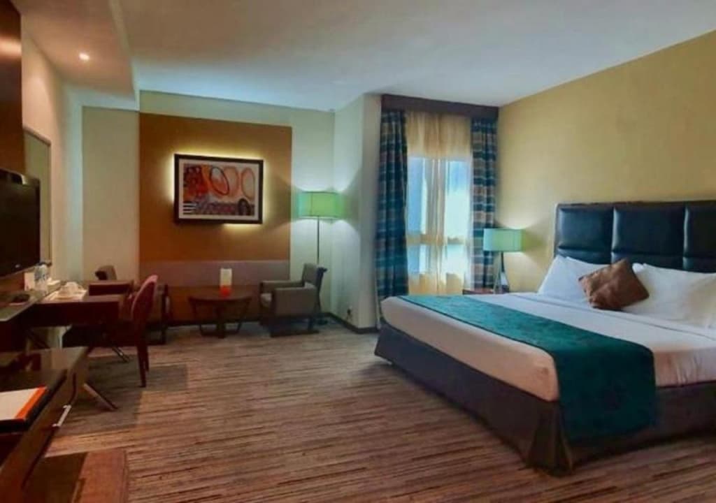 Phoenix Plaza Hotel Apartments - photo 26
